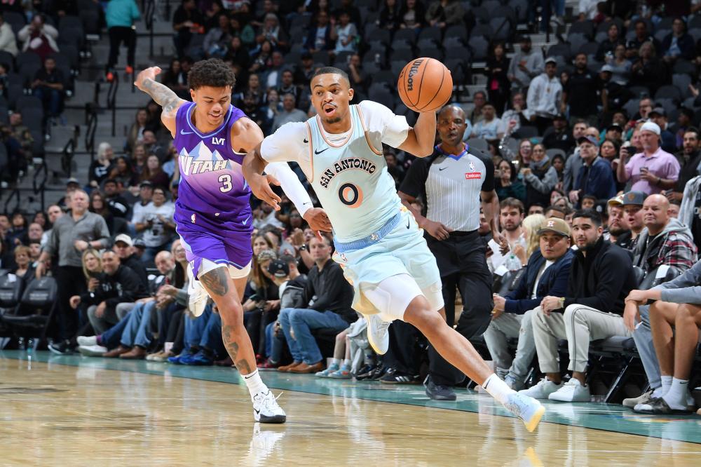 提并论是荣 提并论是荣